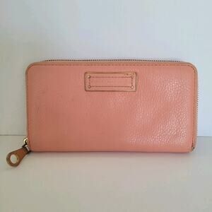 Marc By Marc Jacobs Light Pink Zip Around Wallet Large Continental Logo Designer